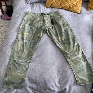 10Deep Camo lightweight pants